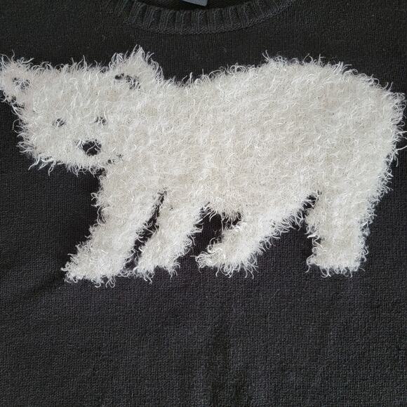 Black Sweater Polar Bear Sz XL Holidays Winter Ski Chalet Cozy Novelty Style&Co - Picture 2 of 7